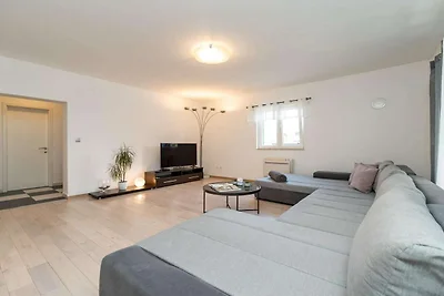 Villa S - Five Bedroom Villa with Private...