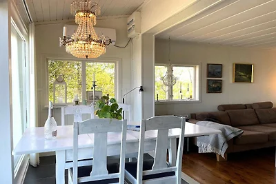 5 Personen Ferienhaus in Trollhättan