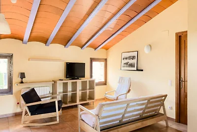 Appartement in La Garrotxa met uitzicht op he...