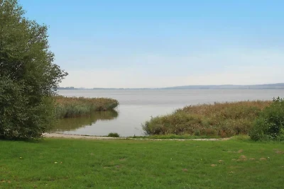 Rijtjeshuis aan het Kummerowermeer,...