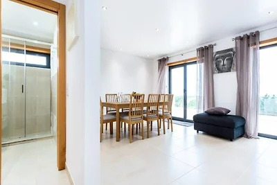 Villa in Raposeira mit Meerblick