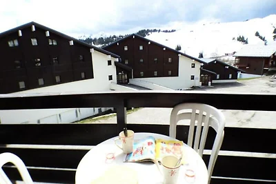 Apartment mit Balkon in der Nähe von Mont...