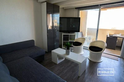 Appartamento a Vias con Vista Mare