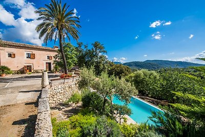 Casa di campagna vicino a Ses Fonts Ufanes