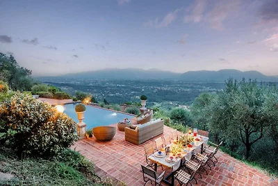 Villa Lina, Casale di Lusso con Piscina