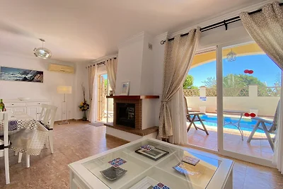 Villa in Nerja mit Pool am El Playazo Strand