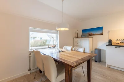 Charmante Villa in der Nähe von Meer und Wald