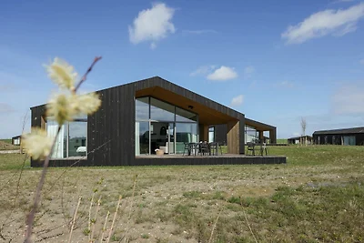 Schönes Haus in der Natur
