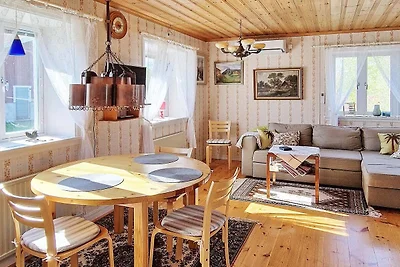 4 Personen Ferienhaus in LJUSDAL-By Traum