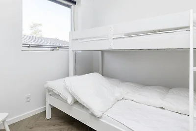 12 Personen Ferienhaus in Væggerløse-By Traum