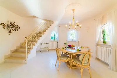 Villa in Son Serra bij Natuurstranden