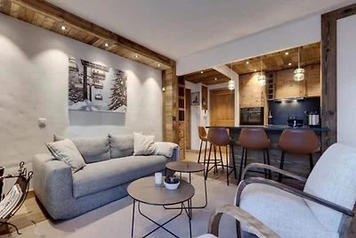 Komplett renovierte Wohnung am Fuße der...