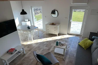 Ferienhaus mit Terrasse und großem Garten