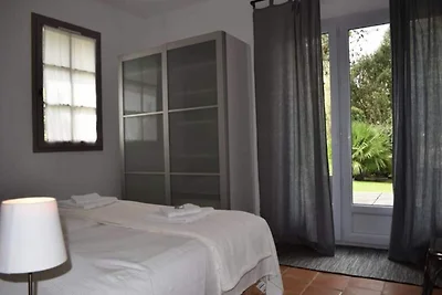 Häuser & Villen für 8 Personen