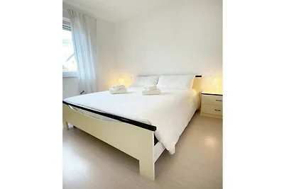 Wohnung in Funtana mit Balkon