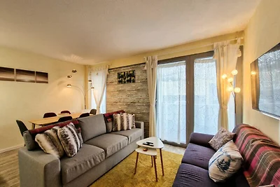 Renovierte Wohnung · Terrasse · Zentrum des R...