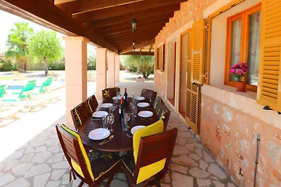 Haus in Campos mit Pool in der Nähe von Es...