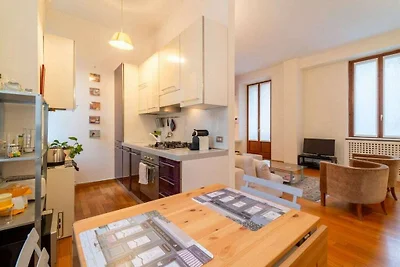Isola Cozy Apartment