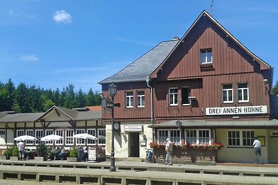 Appartementenhuis historisch treinstation, Dr...