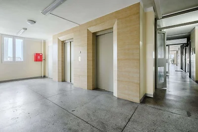 Warschauer Wohnung in der Pereca-Straße