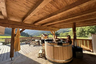 Hühnerstall mit Private SPA