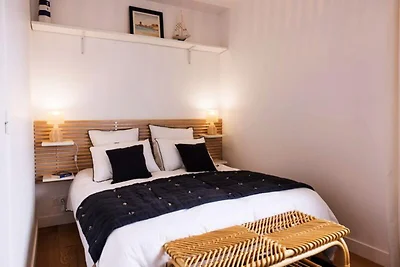 Haus in der Nähe des Wanderwegs GR 34 und der...