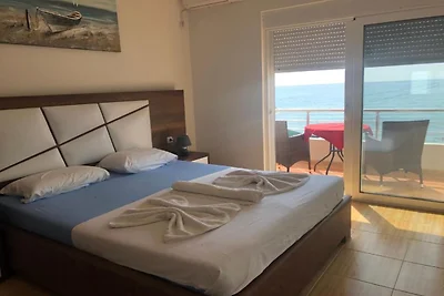 Casa Mila Apartments - Standard Triple bedroo...