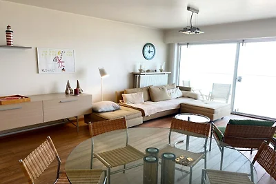 Waveside Corner Apartment