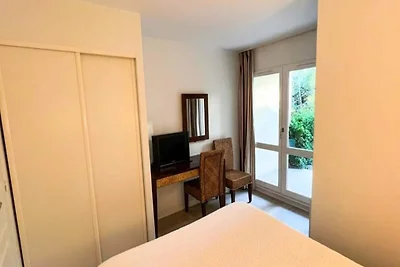 Residenzapartment mit Swimmingpool