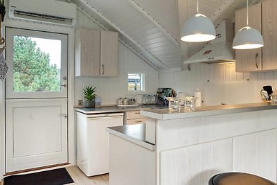 6 Personen Ferienhaus in Væggerløse-By Traum