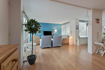 Holiday house in Ouddorp with 2 bedrooms
