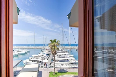 Wohnung in San Vincenzo mit Meeresstrand