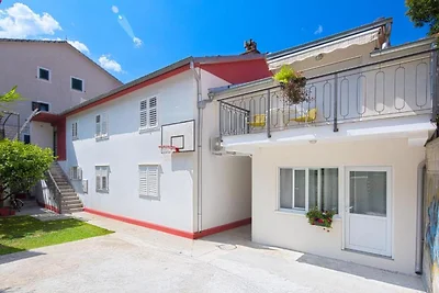 One Bedroom Apartment 1
