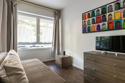 Largo Molina - Interno 1