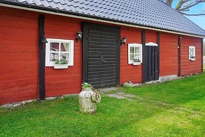 Rustikales Refugium in Smaland-By Traum