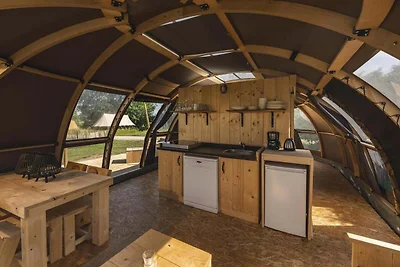 Feestelijk glampingdorp in Zuna