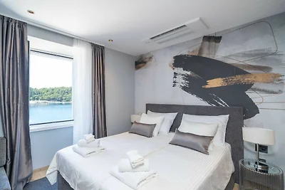 Apartments Villa Royale - Studio Apartment wi...