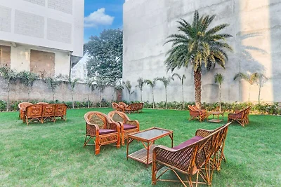 Super Hotel O BBD Lucknow, ehemals 7th Heaven