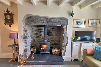 Charming Snowdonia Cottage per 4