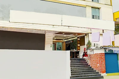 Super Townhouse MG Road
