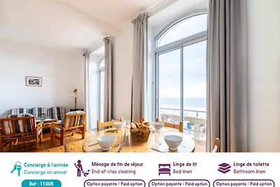 Urlaub für 4 Personen mit den Füßen im Wasser...