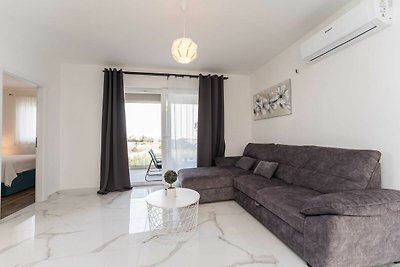 Luxury D Apartments - Two Bedroom Apartment w...