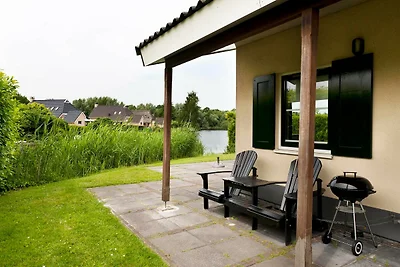 Vrijstaande woning in Vlagtwedde met sauna