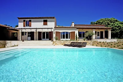 Luxuriöse Villa in der Provence mit...