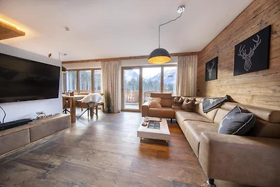 Chalet in Neukirchen near Ski Lift