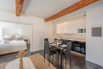 1-Zimmer-Apartment mit 4 Personen im Herzen v...