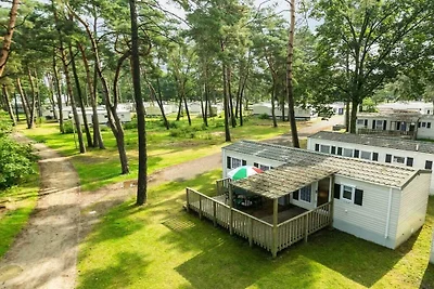 Ferienhaus in Mol mit Terrasse und Wifi