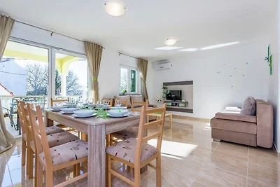 Modernes Ferienhaus in Dramalj