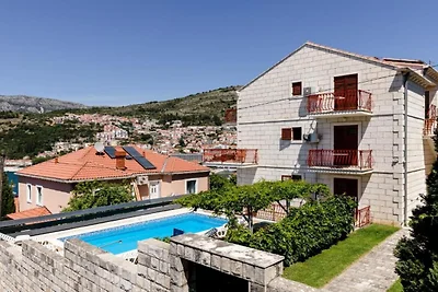 Villa Valjalo - Studio Apartment with Sea Vie...