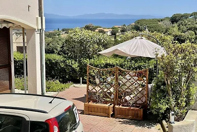 Wohnung in Capoliveri mit Garten